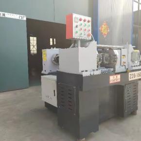 Z28-150 hydraulic cylinder 2 rolls thread rolling machine in Chile